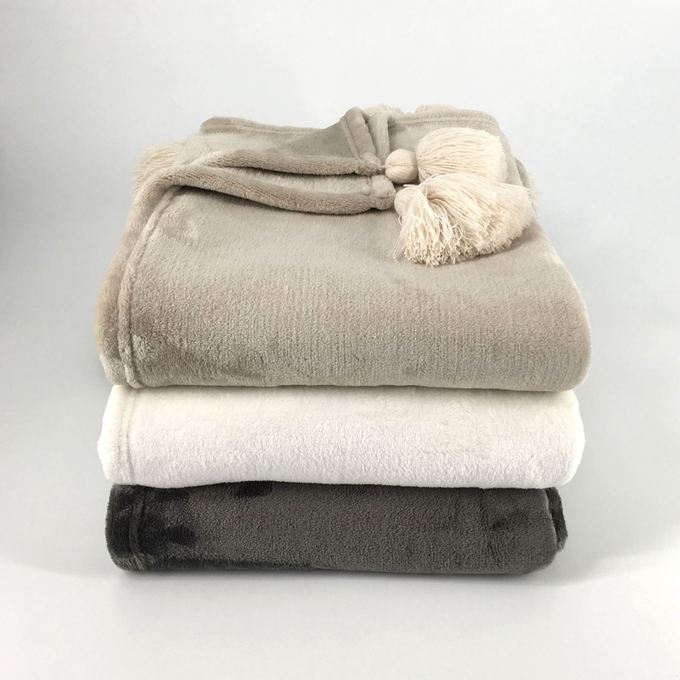 Luxury Decorative Gift Tassel Velvet Flannel Fleece Throw Blanket